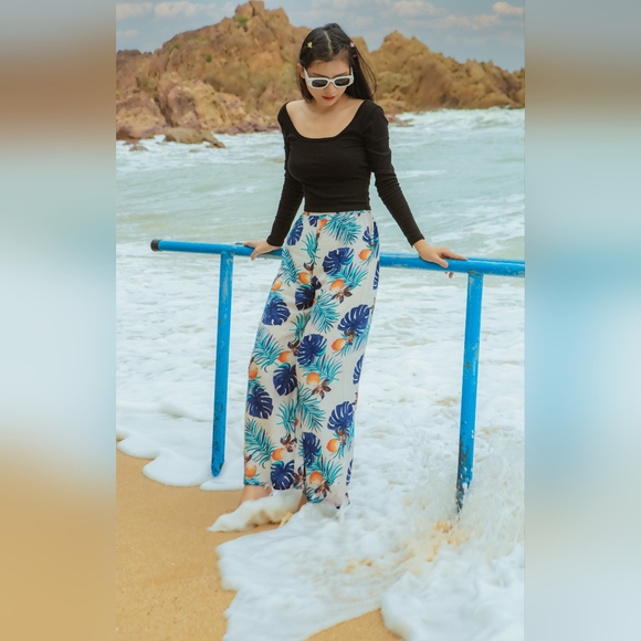 Thai style women's Linen Boho pants! - Picture 3 of 7